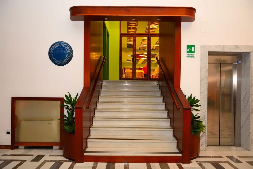 Grand Hotel Delle Terme Terme Luigiane Exterior foto