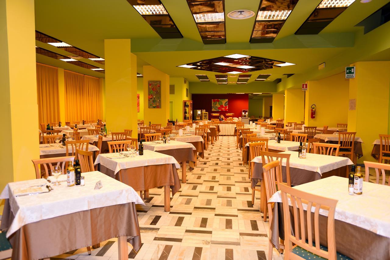 Grand Hotel Delle Terme Terme Luigiane Exterior foto